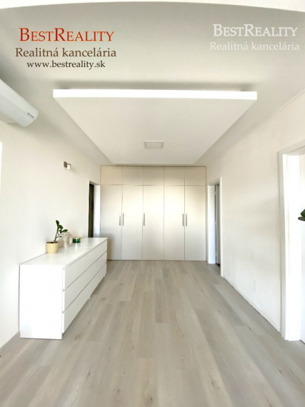 3 izbový byt na PREDAJ, Kompletná Moderná rekonštrukcia, klíma, Petržalka www.bestreality.sk